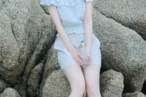 娱乐圈再爆大瓜！工作人员曝张雨绮疑似怀孕全网热议不停